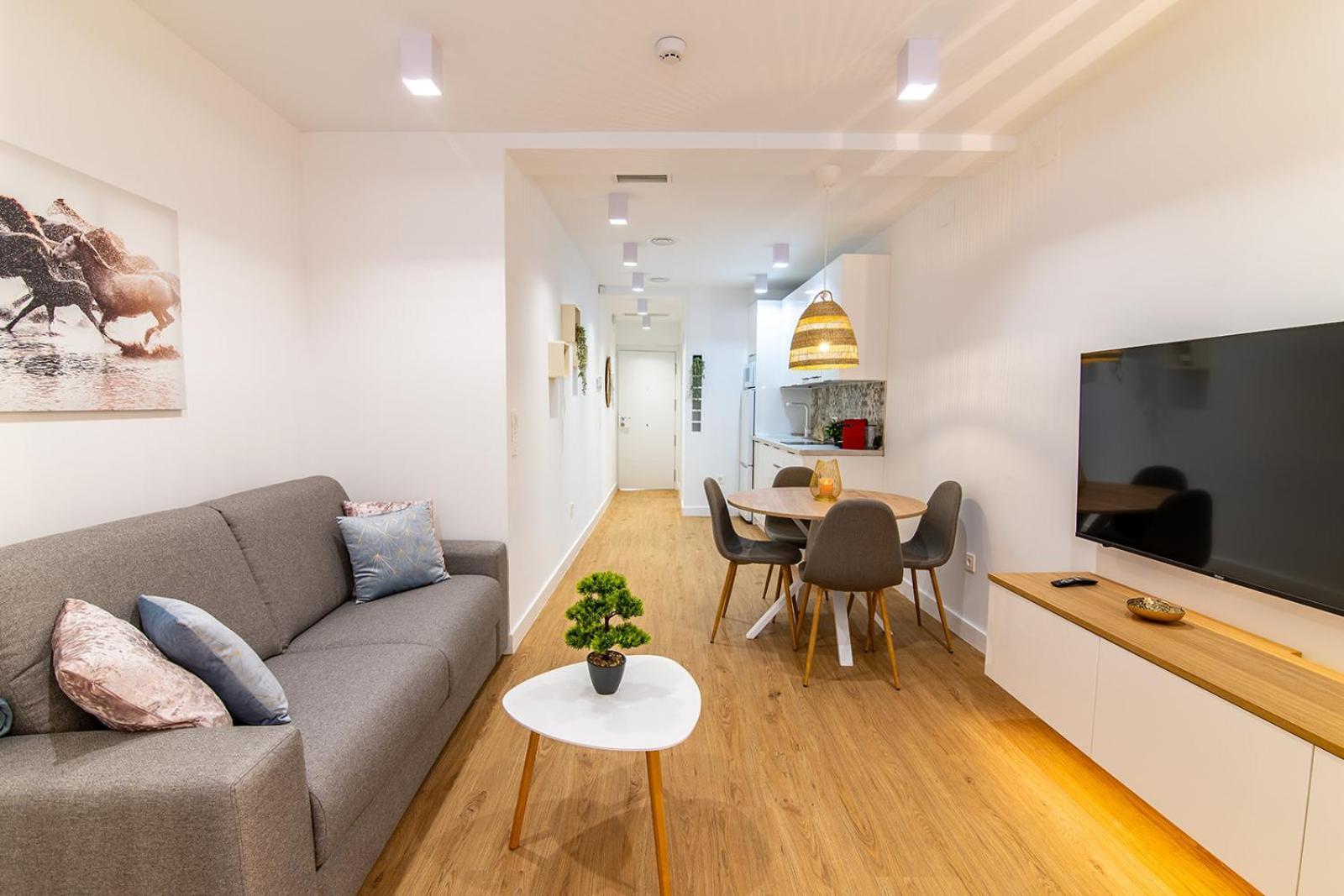 Mq Suites Veronica Valdepeñas Exteriér fotografie